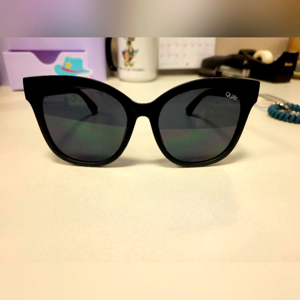 Large Frame Quay Sunglasses